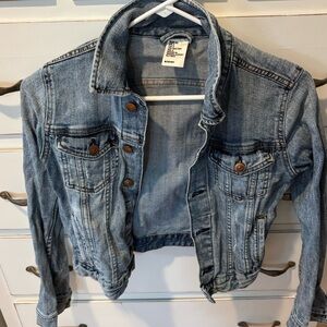 H&M Cropped Jean Jacket